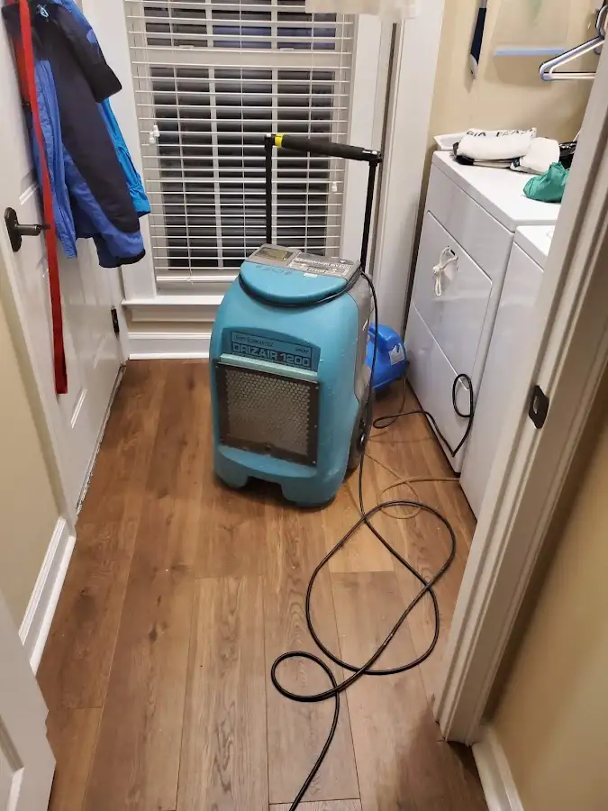Commercial dehumidifier deployed for Crawl Space Restoration in Kalispell